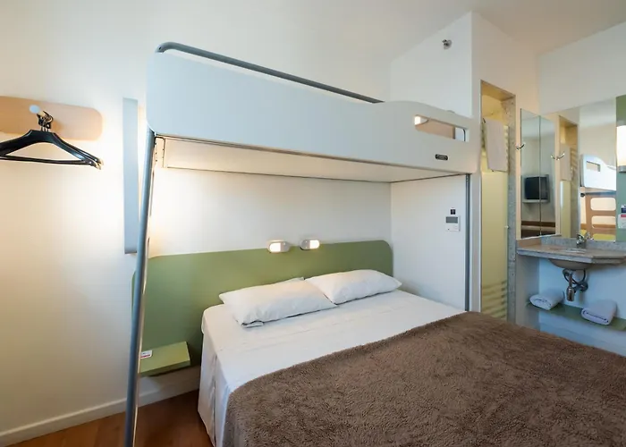 Ibis Budget - Super Economico Porto Alegre