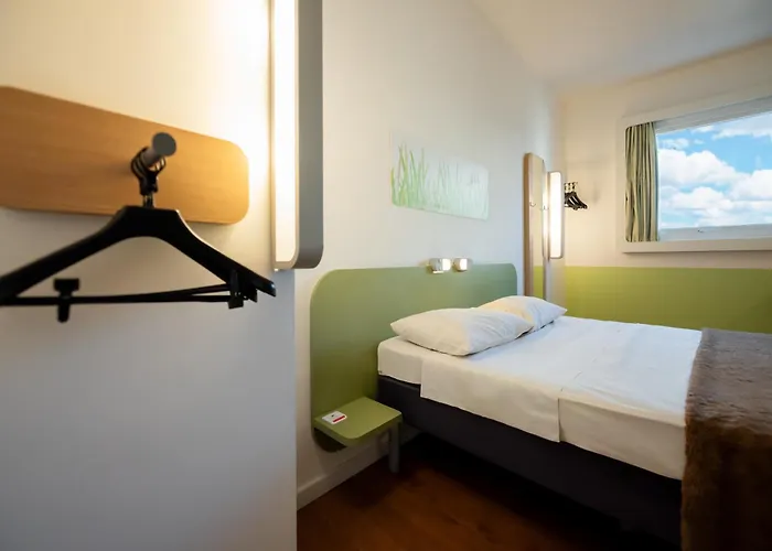Ibis Budget - Super Economico Porto Alegre