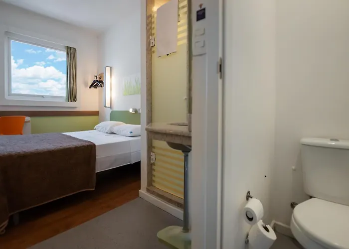 Ibis Budget - Super Economico 2* Porto Alegre