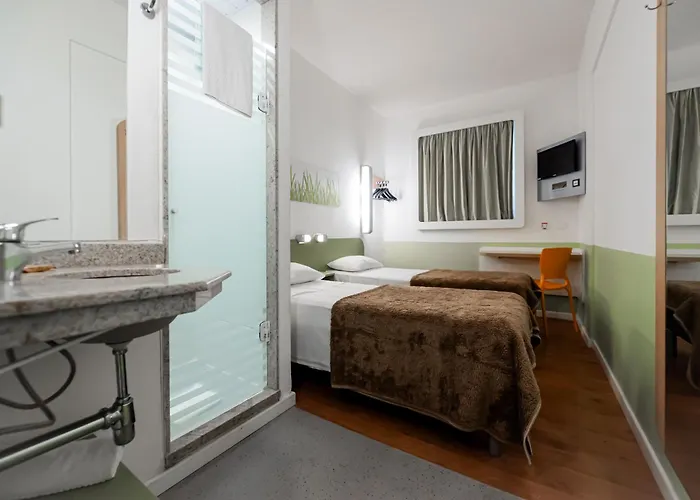 Ibis Budget - Super Economico Porto Alegre