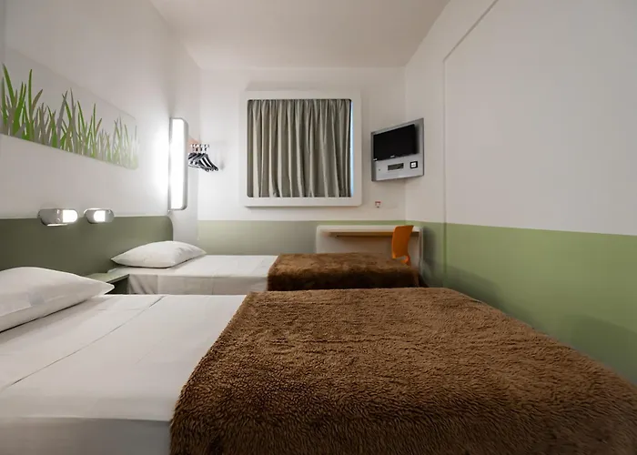 Ibis Budget - Super Economico Hotel 2*