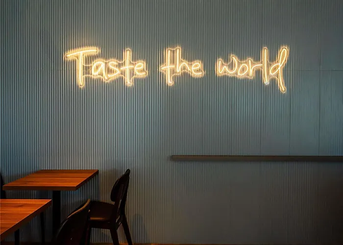 Ibis Budget - Super Economico 2* Porto Alegre