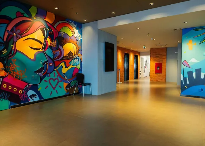 Ibis Budget - Super Economico Porto Alegre