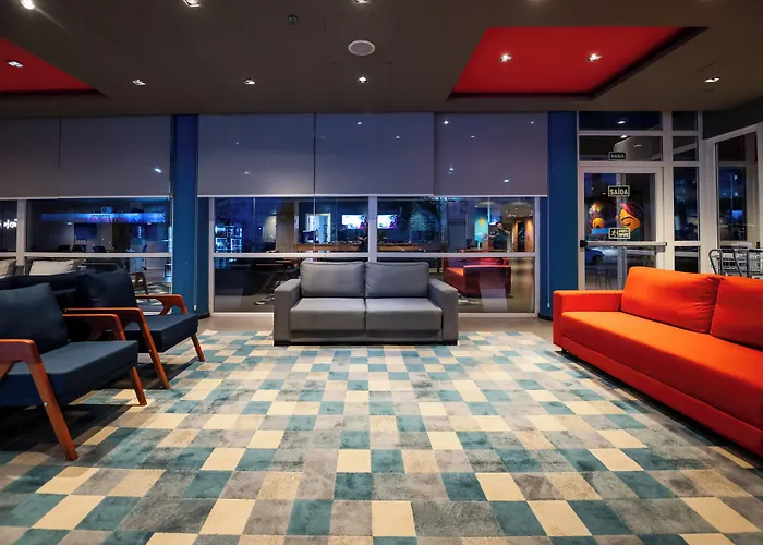 Ibis Budget Porto Alegre - Centro Historico, Proximo Ao Mercado Publico, Ao Cais Maua E A Rodoviaria Hotel Porto Alegre