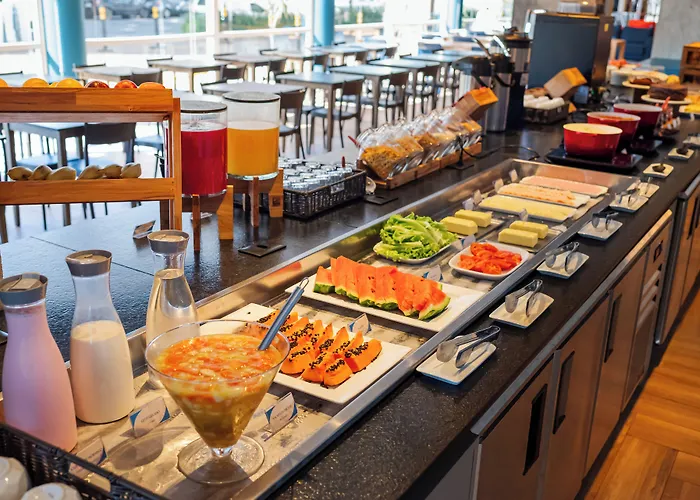 Ibis Budget Porto Alegre - Centro Historico, Proximo Ao Mercado Publico, Ao Cais Maua E A Rodoviaria Hotel