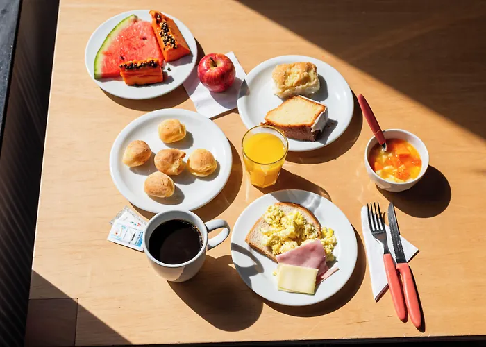 Ibis Budget Porto Alegre - Centro Historico, Proximo Ao Mercado Publico, Ao Cais Maua E A Rodoviaria Hotel Porto Alegre