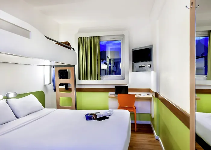 Ibis Budget Porto Alegre - Centro Historico, Proximo Ao Mercado Publico, Ao Cais Maua E A Rodoviaria Hotel Porto Alegre
